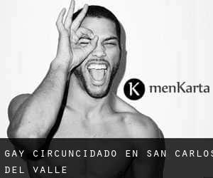 Gay Circuncidado en San Carlos del Valle